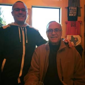 Meet your Posher, Efrain